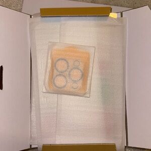 *BRAND NEW 16 pro max screen protector and lens protector!